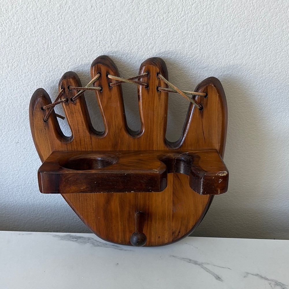Wooden Baseball Glove Wall Decor